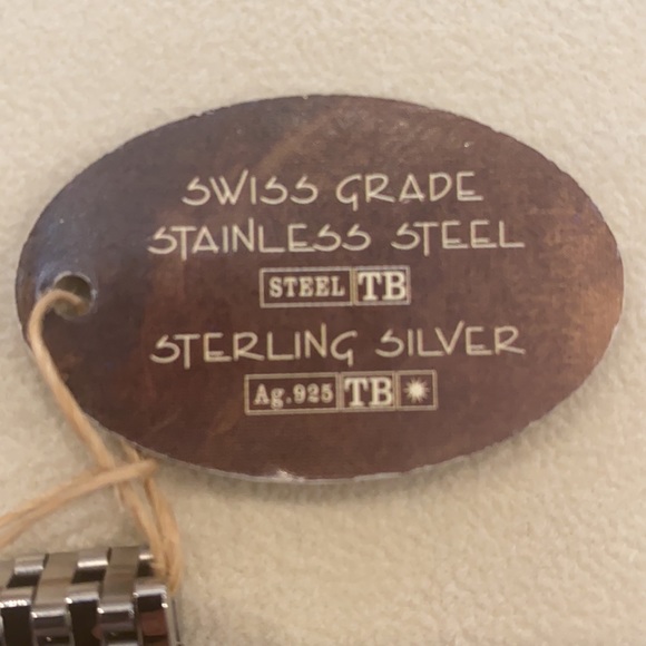 Tommy Bahama NWT VINTAGE ladies square watch - Picture 3 of 7